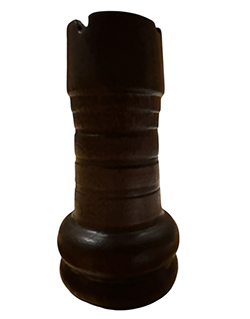 Дві чорних тури зазвичай позначаються символом Т (R).