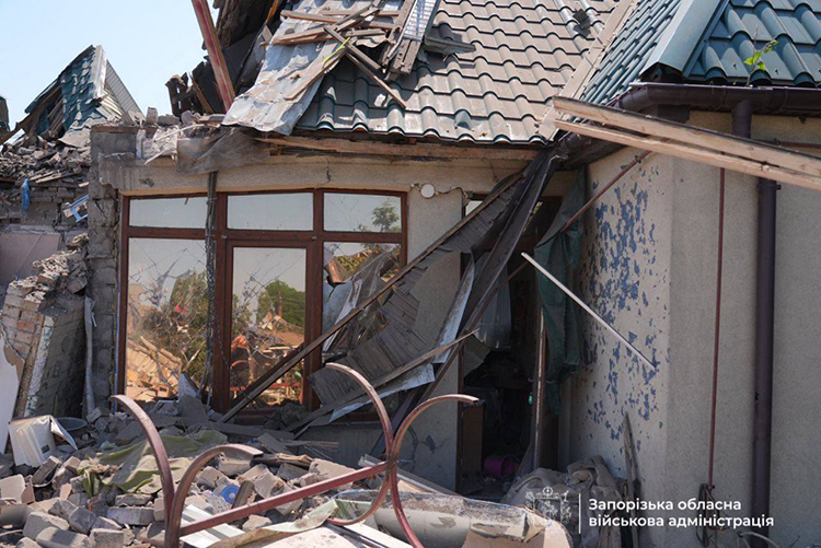 Україна новини Наслідки ворожої атаки по Запоріжжю