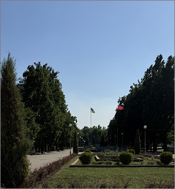 Запоріжжя. Алея Слави. Бульвар Шевченка. 2025 рік